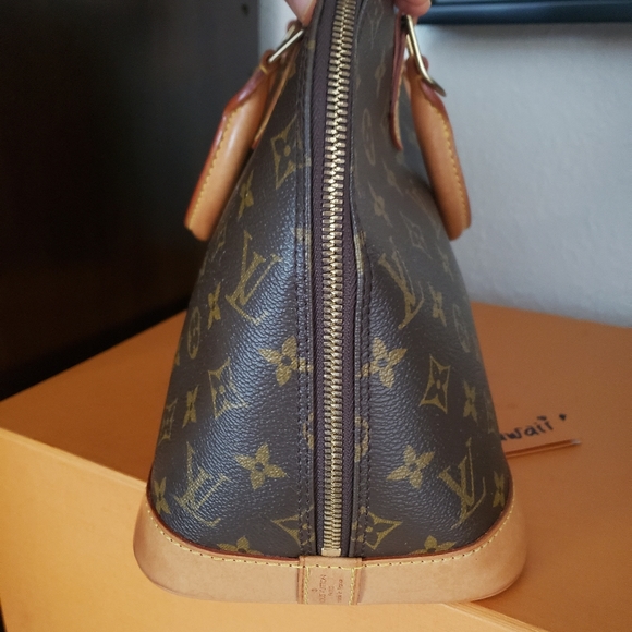 SOLD - Picture 7 of 15